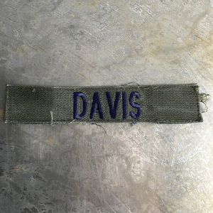 DAVIS Embroidered Vintage ‘Army Green’ Military name tape patch; DAVIS in navy